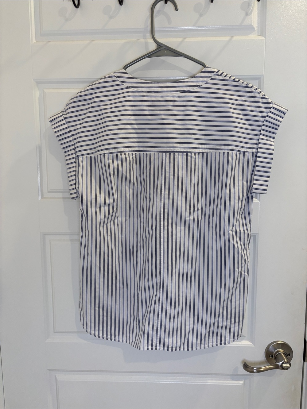 J.Crew Blue White Striped Lace Up Blouse Size 2 Cotton Popover Top - Picture 3 of 5